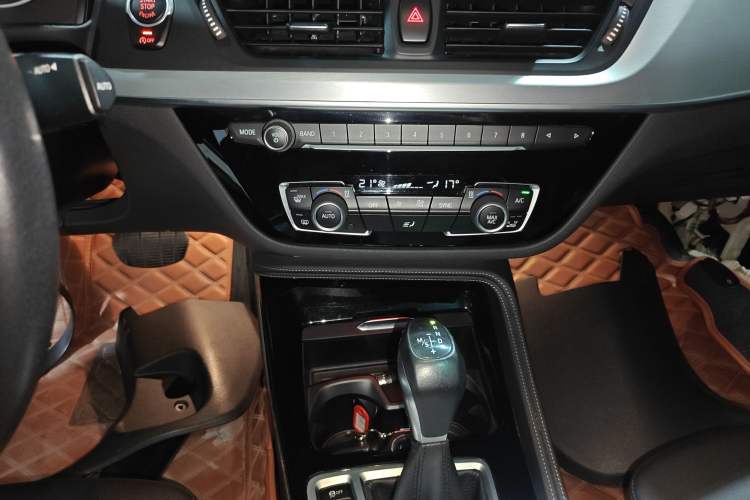 Used BMW 1 Series 2017 120i Design Package Model