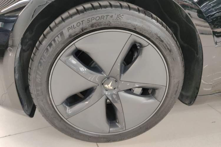 Used Tesla Model 3 2020 Revised Version Standard Range Rear-Wheel Drive – Upgraded Edition