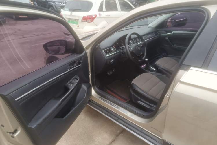 Used Volkswagen C-TREK 2018 1.5L Automatic Comfort Model