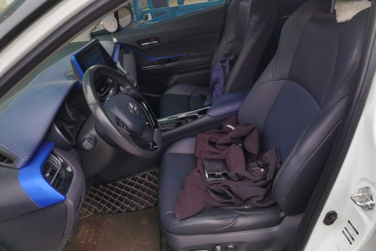 Used Toyota C-HR 2021 2.0L Luxury Edition
