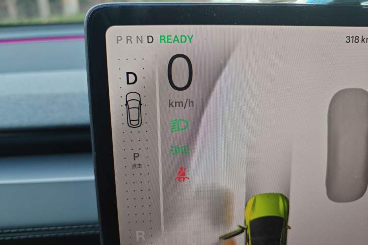 Used Tesla Model Y 2025 Rear-Wheel-Drive Version