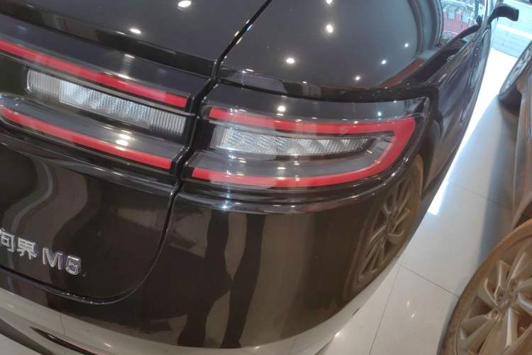 Used Hima AITO M5 2022 Extended-Range Four-Wheel Drive Performance Version Exterior 3