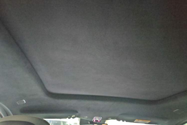 Used Nio ES6 2024 75 kWh Headliner