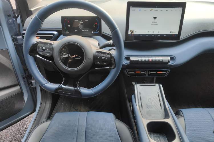 Used BYD Seagull 2025 305 km Free Version Center Console