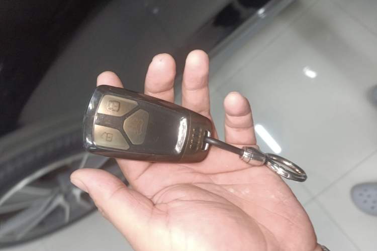 Used Audi Q5L 2022 45T Luxury Dynamic Model
