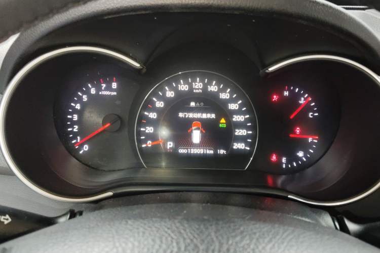 Used Kia Sorento 2013 2.4L 5-seat Gasoline Luxury Edition Instrument Cluster