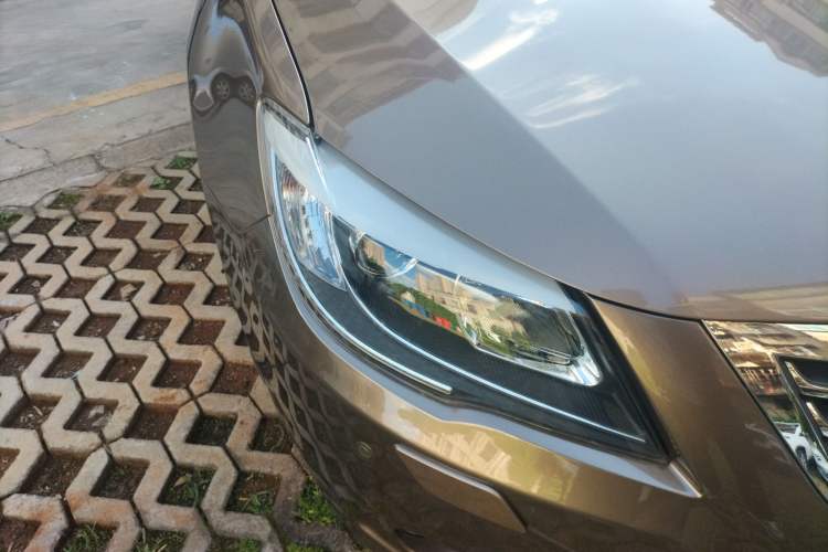 Used BYD G6 2013 1.5TID Automatic Luxury Model