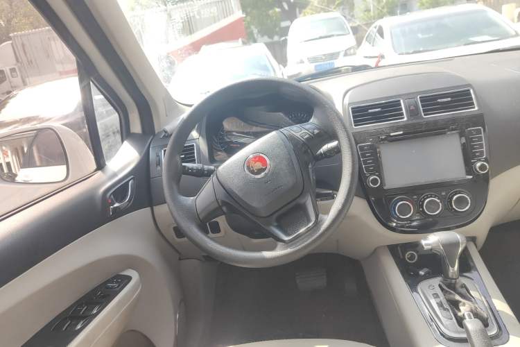 Used FORTHING Joyear XV 2015 1.6L CVT Comfort Model Steering Wheel