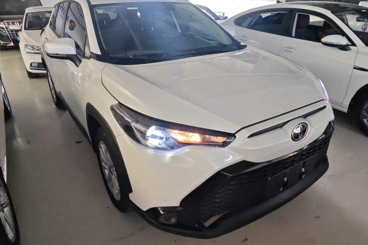 Used Toyota FRONTLANDER 2023 2.0L CVT Leading Edition Front Right 45 Deg