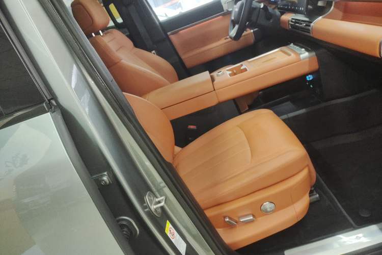 Used Formula Leopard Tai 7 2025 Model 190 km Four-Wheel Drive Ultra Edition