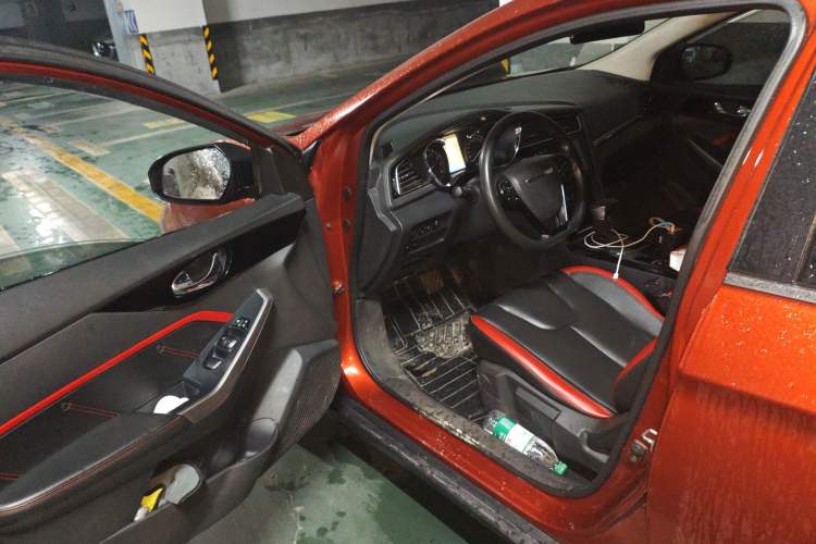 Used Venucia D60 2020 1.6L XL CVT Enjoyment Edition Driver Seat