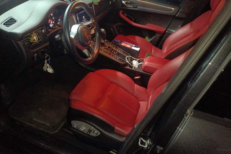 Used Porsche Macan 2018 Macan 2.0T