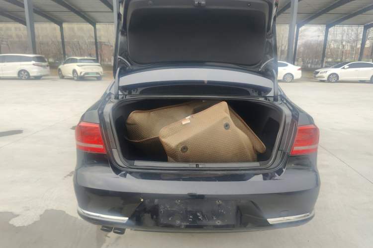 Used Volkswagen Magotan 2015 Facelift 1.8TSI Luxury Model