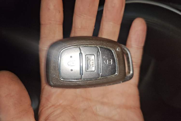 Used Hyundai Tucson 2020 280TGDi Two-Wheel-Drive GLS Smart Connectivity Version China VI Standard
