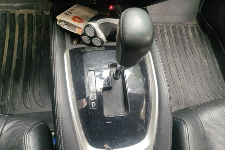 Used Nissan X-Trail 2014 2.5L CVT Luxury Edition 4WD
