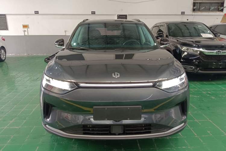 Used Leapmotor C11 2023 Pure Electric 500 Smart Edition Front