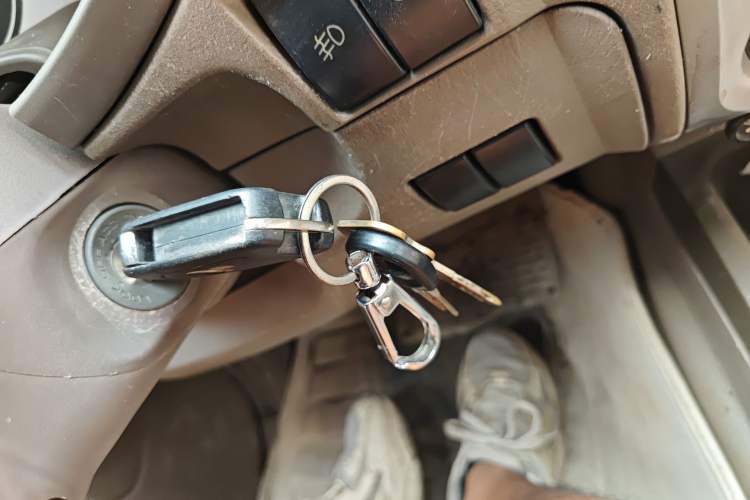 Used JMC Baodian 2013 2.8T Two-Wheel Drive Comfortable Value Edition JX493ZLQ4F
