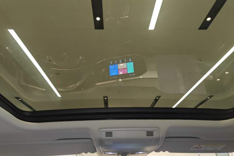 Used Volkswagen Tayron 2019 330TSI Two-Wheel Drive Luxury Model China VI Standard Headliner