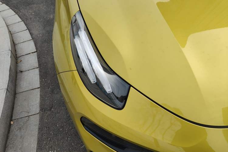 Used Lynk & Co 03 2019 03+ 2.0TD Automatic Wind-Chasing Edition Right Front Headlight