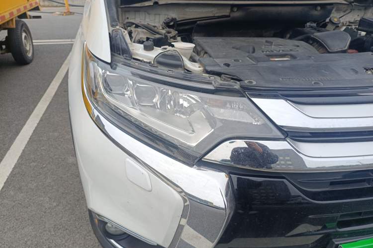 Used Mitsubishi Outlander 2016 2.4L 4x4 Elite Edition 5 Seats