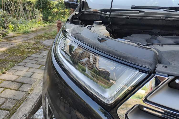 Used Ford Edge 2018 EcoBoost 245 Two-Wheel-Drive Titanium 7-Seater China VI Standard
