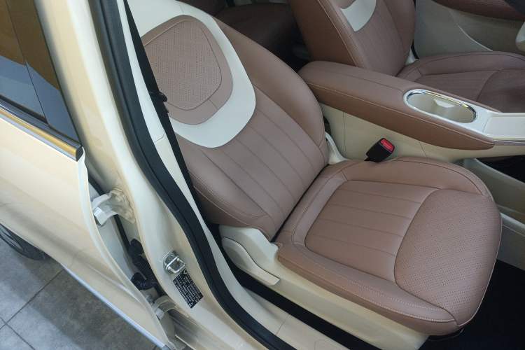 Used Wuling Bingo 2025 333 km Lingxi Connected Version
