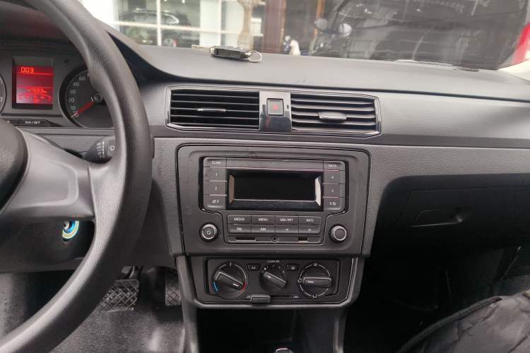 Used Volkswagen Santana 2021 1.5L Automatic Fashion Edition