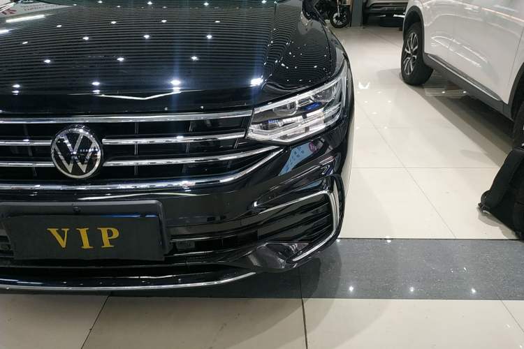 Used Volkswagen Tiguan L 2024 330TSI Automatic Two-Wheel Drive R-Line Enhanced Edition