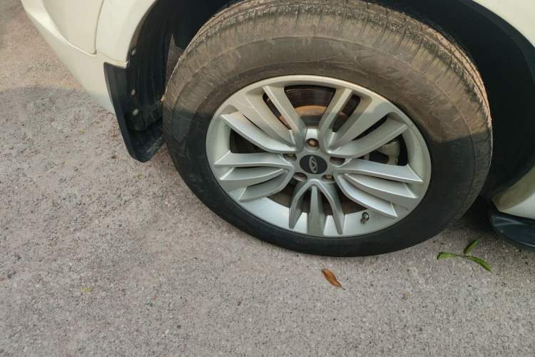 Used Chery Tiggo 5x 2017 1.5T DCT Fashion Edition Right Rear Wheel Hub