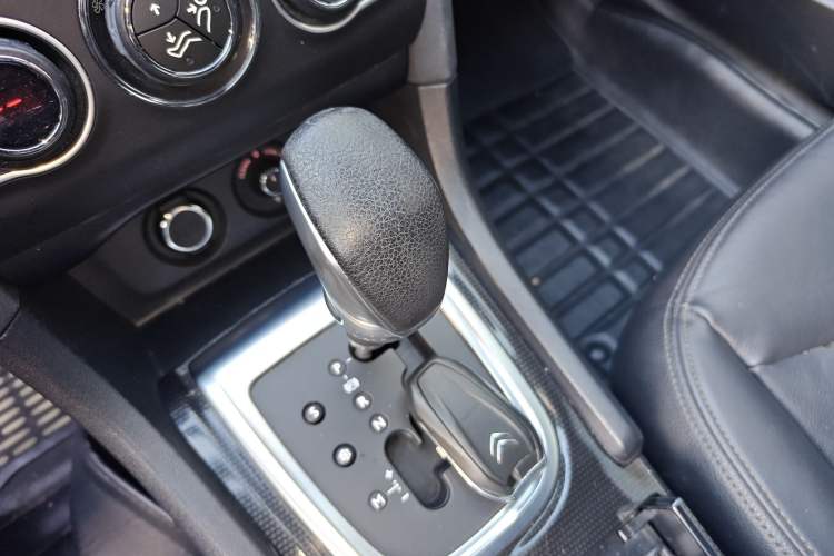 Used Citroen C4L 2014 1.6THP Intelligent Drive Automatic Dynamic Model
