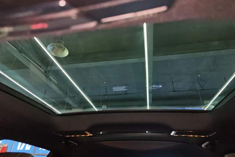 Used Mercedes-Benz GLC 2022 Refreshed GLC 300 L 4MATIC Dynamic Edition
