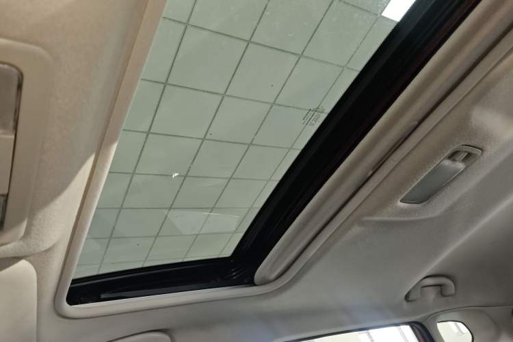 Used Nissan Tiida 2016 1.6L CVT ZhiZun Edition