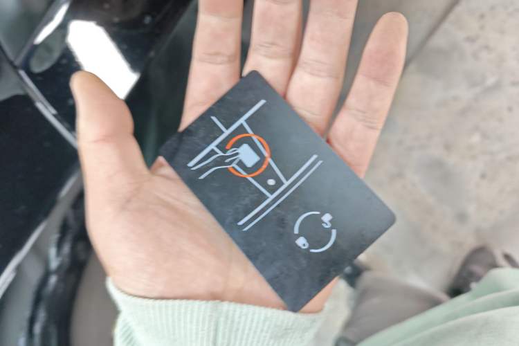 Used Tesla Model Y 2023 Rear-Wheel-Drive Version
