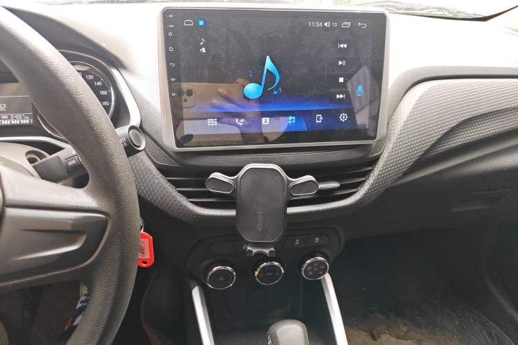 Used Chevrolet Cavalier 2021 325T Automatic Enjoyment Edition Audio And AC Panel