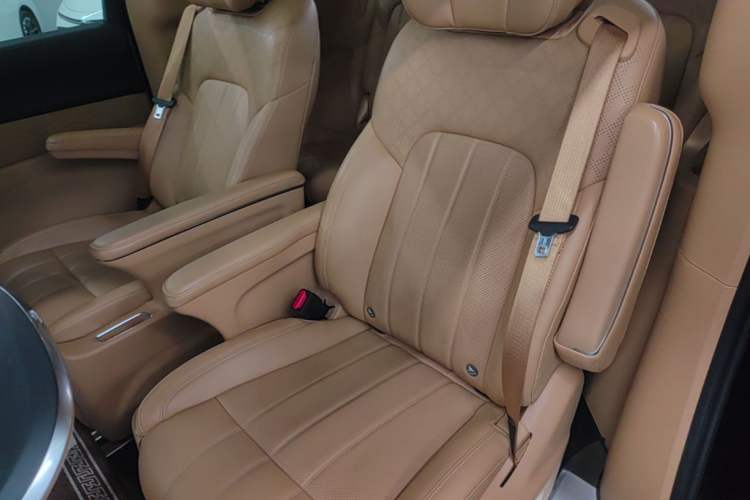 Used VOYAH Dream 2022 0-Emission Version Plus Intelligent Driving Package 475 km
