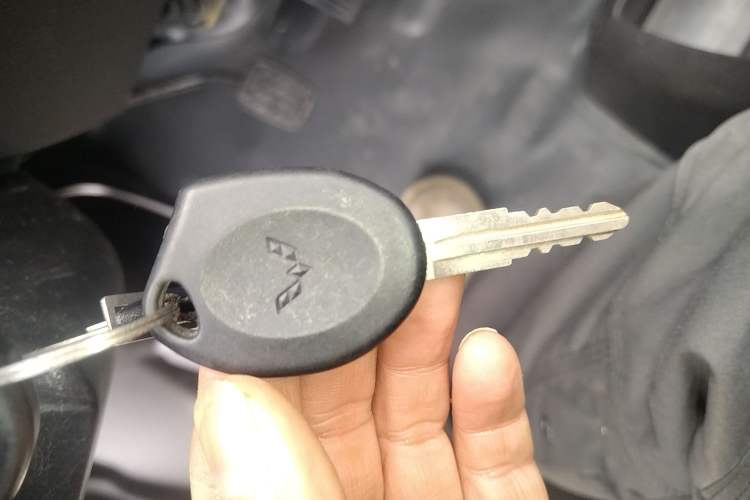 Used Wuling Rongguang Small Truck 2023 1.5L Single-Row LAR