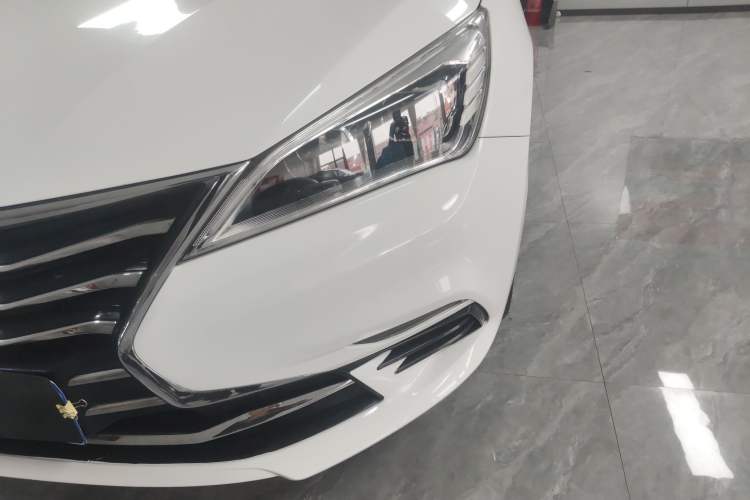 Used CHANGAN Eado DT 2018 1.6L Manual Smart Enjoyment Model
