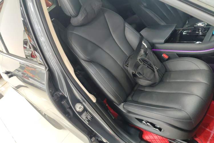 Used Hima AITO M7 2022 1.5T Four-Wheel Drive Luxury Edition