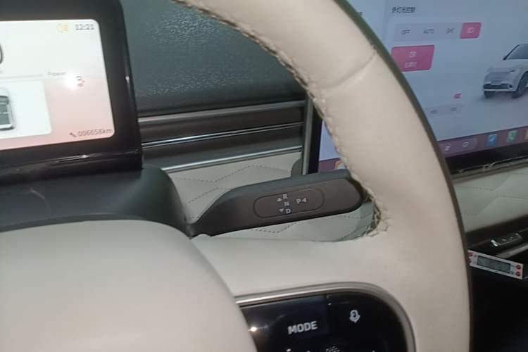 Used Dongfeng NAMMI 01 2024 New Edition 430 Plus Smart+ Gear Lever