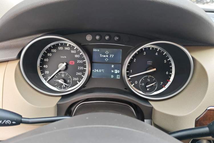 Used Mercedes-Benz R-Class 2011 R 350 L 4MATIC Instrument Cluster