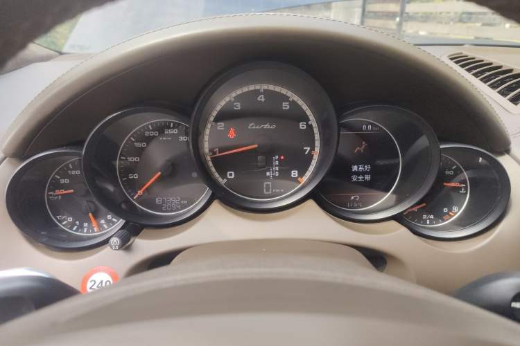 Used Porsche Cayenne 2011 Cayenne Turbo 4.8T