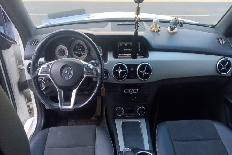 Used Mercedes-Benz GLK-Class 2015 GLK 260 4MATIC Dynamic Edition Ultimate Version