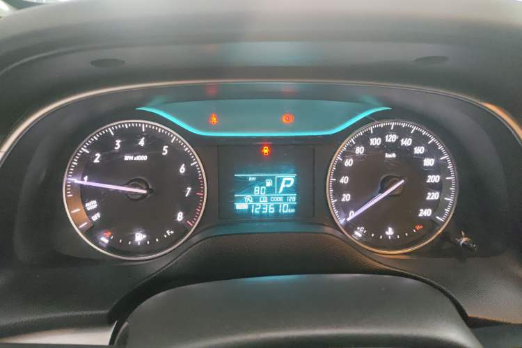 Used Buick GT 2015 15N Automatic Entry-Level Trim Instrument Cluster