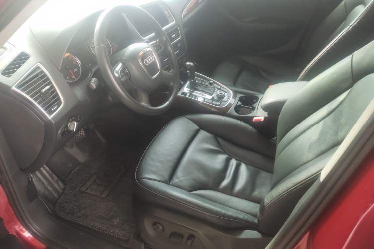 Used Audi Q5 2012 2.0TFSI Comfort Version Left Front Seat