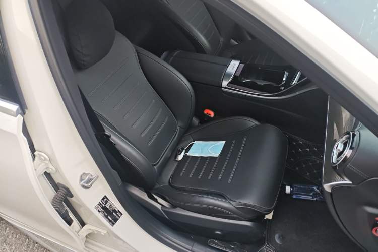 Used Mercedes-Benz C-Class 2023 Second Facelift C 260 L Sport Edition
