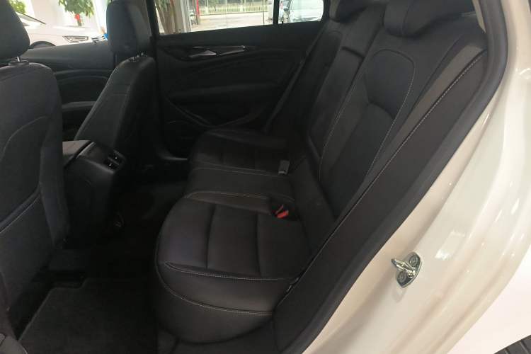 Used Buick Regal 2024 25T Deluxe Edition