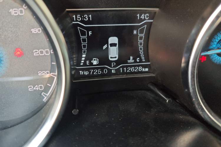 Used Zotye SR7 2016 1.5T CVT Cube Heart Edition China V Standard
