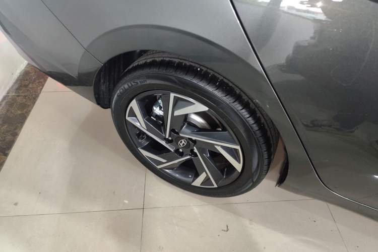 Used Hyundai Elantra 2023 1.5L CVT GLX Elite Edition
