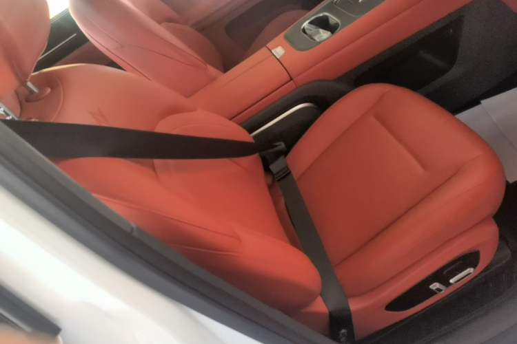 Used Dongfeng eπ eπ008 2024 636Max All-Electric Version 6 Seats