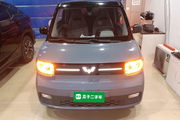 Used Wuling Hongguang MINIEV 2022 Macaron Premium Model – Lithium Iron Phosphate